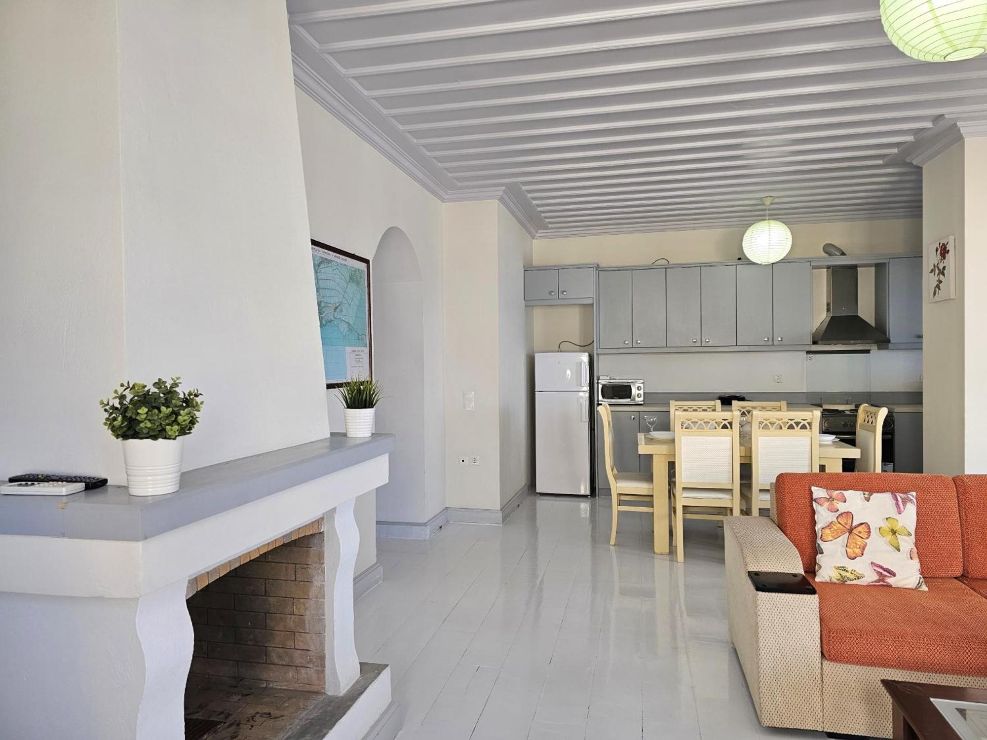 Happy Stay Eri Sarande Exterior photo